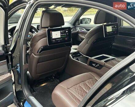 Чорний БМВ 7 Серія, об'ємом двигуна 2.99 л та пробігом 19 тис. км за 91700 $, фото 54 на Automoto.ua