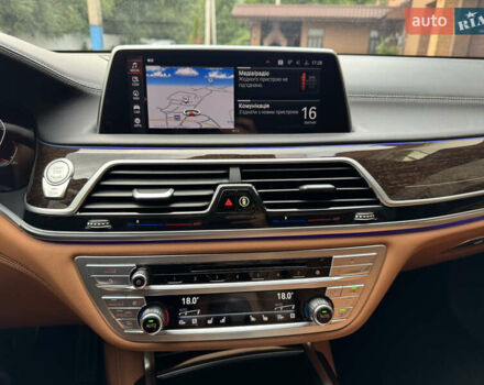 Чорний БМВ 7 Серія, об'ємом двигуна 2.99 л та пробігом 47 тис. км за 84000 $, фото 57 на Automoto.ua