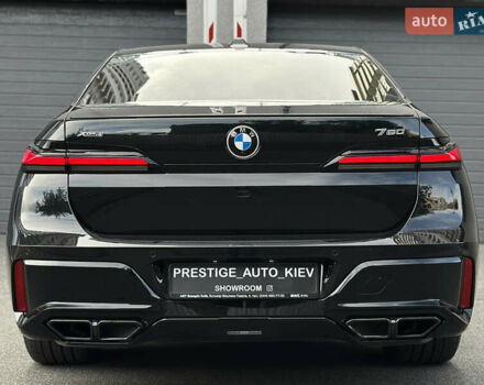 Черный БМВ 7 Серия, объемом двигателя 4.39 л и пробегом 50 тыс. км за 155000 $, фото 13 на Automoto.ua