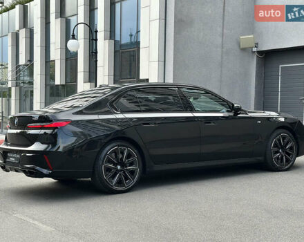 Черный БМВ 7 Серия, объемом двигателя 4.39 л и пробегом 50 тыс. км за 153000 $, фото 26 на Automoto.ua