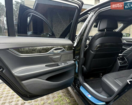 Чорний БМВ 7 Серія, об'ємом двигуна 2.99 л та пробігом 50 тис. км за 76600 $, фото 24 на Automoto.ua