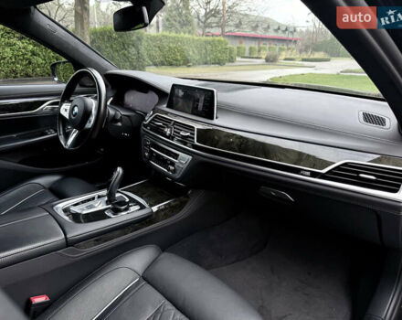 Чорний БМВ 7 Серія, об'ємом двигуна 2.99 л та пробігом 50 тис. км за 76600 $, фото 20 на Automoto.ua