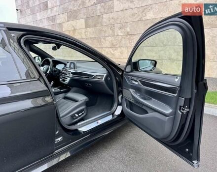 Чорний БМВ 7 Серія, об'ємом двигуна 2.99 л та пробігом 69 тис. км за 74800 $, фото 91 на Automoto.ua