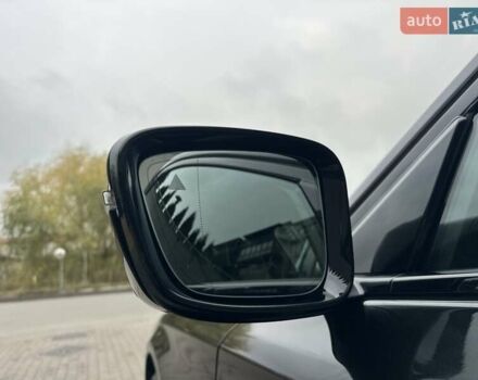 Чорний БМВ 7 Серія, об'ємом двигуна 2.99 л та пробігом 19 тис. км за 91700 $, фото 45 на Automoto.ua