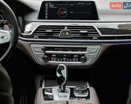 Черный БМВ 7 Серия, объемом двигателя 6.59 л и пробегом 95 тыс. км за 75000 $, фото 23 на Automoto.ua