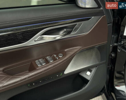 Черный БМВ 7 Серия, объемом двигателя 6.59 л и пробегом 95 тыс. км за 75000 $, фото 47 на Automoto.ua