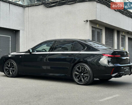 Черный БМВ 7 Серия, объемом двигателя 4.39 л и пробегом 50 тыс. км за 155000 $, фото 20 на Automoto.ua