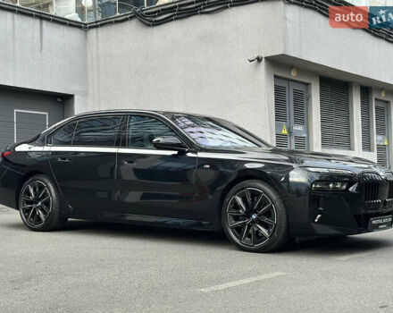 Черный БМВ 7 Серия, объемом двигателя 4.39 л и пробегом 50 тыс. км за 153000 $, фото 11 на Automoto.ua