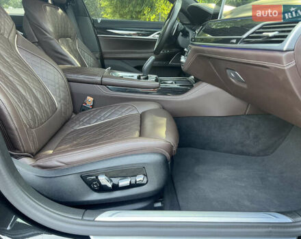 Черный БМВ 7 Серия, объемом двигателя 6.59 л и пробегом 42 тыс. км за 91500 $, фото 36 на Automoto.ua