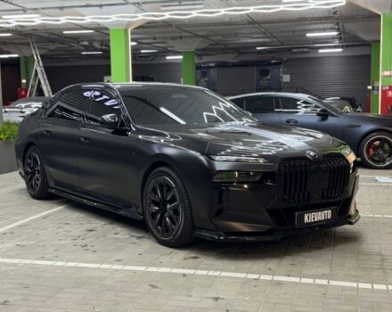 Черный БМВ 7 Серия, объемом двигателя 4.4 л и пробегом 37 тыс. км за 117000 $, фото 1 на Automoto.ua