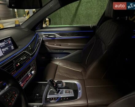 Чорний БМВ 7 Серія, об'ємом двигуна 2.99 л та пробігом 29 тис. км за 83900 $, фото 26 на Automoto.ua