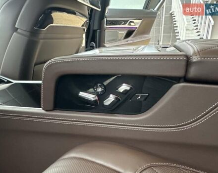 Чорний БМВ 7 Серія, об'ємом двигуна 2.99 л та пробігом 19 тис. км за 91700 $, фото 64 на Automoto.ua