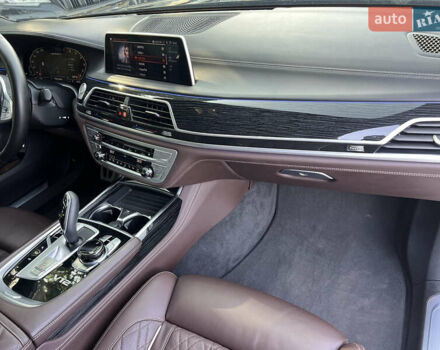 Черный БМВ 7 Серия, объемом двигателя 6.59 л и пробегом 42 тыс. км за 91500 $, фото 38 на Automoto.ua