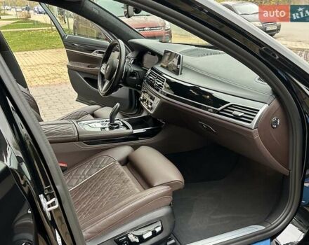 Чорний БМВ 7 Серія, об'ємом двигуна 2.99 л та пробігом 19 тис. км за 91700 $, фото 57 на Automoto.ua