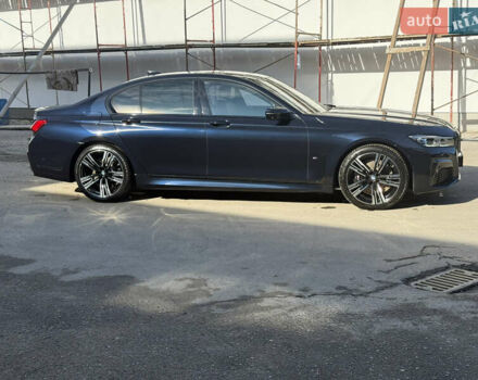 Черный БМВ 7 Серия, объемом двигателя 2.99 л и пробегом 6 тыс. км за 99999 $, фото 3 на Automoto.ua