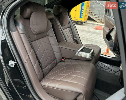 Черный БМВ 7 Серия, объемом двигателя 4.39 л и пробегом 50 тыс. км за 153000 $, фото 48 на Automoto.ua