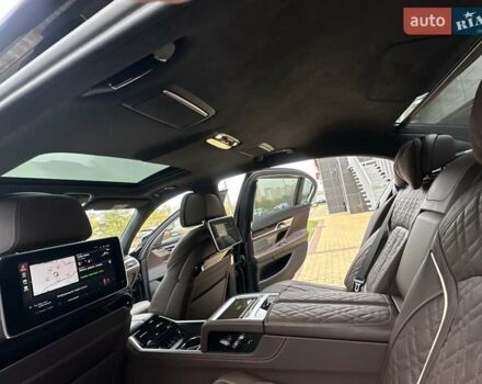 Чорний БМВ 7 Серія, об'ємом двигуна 2.99 л та пробігом 19 тис. км за 91700 $, фото 72 на Automoto.ua