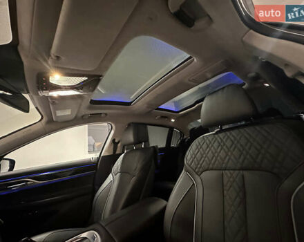 Черный БМВ 7 Серия, объемом двигателя 4.39 л и пробегом 1 тыс. км за 145000 $, фото 18 на Automoto.ua