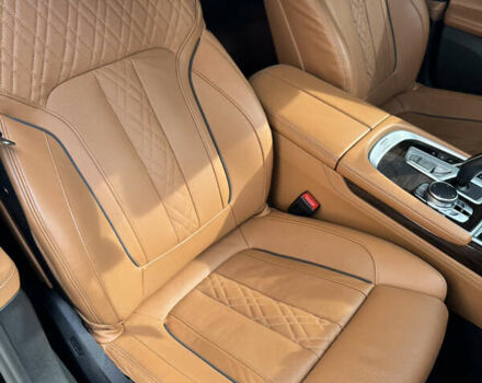 Чорний БМВ 7 Серія, об'ємом двигуна 2.99 л та пробігом 47 тис. км за 84000 $, фото 91 на Automoto.ua