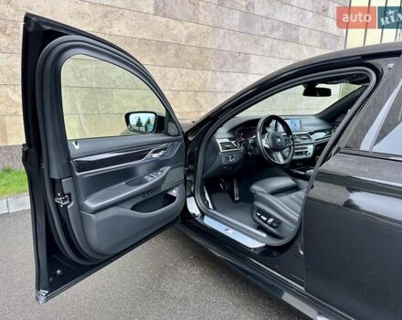 Чорний БМВ 7 Серія, об'ємом двигуна 2.99 л та пробігом 69 тис. км за 74800 $, фото 58 на Automoto.ua