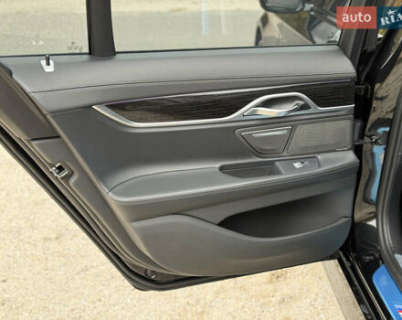Черный БМВ 7 Серия, объемом двигателя 2.99 л и пробегом 48 тыс. км за 77600 $, фото 23 на Automoto.ua