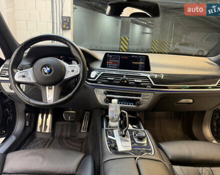 Чорний БМВ 7 Серія, об'ємом двигуна 2.99 л та пробігом 66 тис. км за 81000 $, фото 5 на Automoto.ua