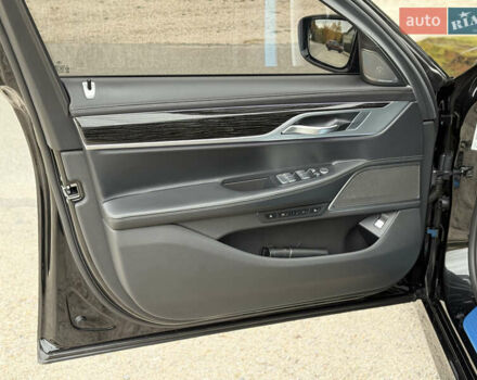 Черный БМВ 7 Серия, объемом двигателя 2.99 л и пробегом 48 тыс. км за 77600 $, фото 15 на Automoto.ua