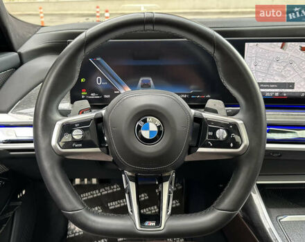 Чорний БМВ 7 Серія, об'ємом двигуна 4.39 л та пробігом 50 тис. км за 159000 $, фото 52 на Automoto.ua