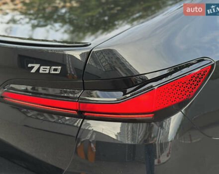 Черный БМВ 7 Серия, объемом двигателя 4.39 л и пробегом 50 тыс. км за 155000 $, фото 28 на Automoto.ua