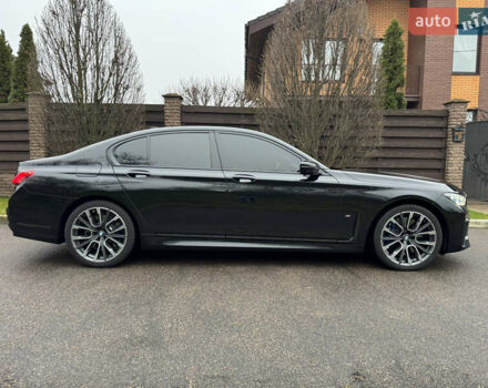 Черный БМВ 7 Серия, объемом двигателя 2.99 л и пробегом 22 тыс. км за 83900 $, фото 1 на Automoto.ua