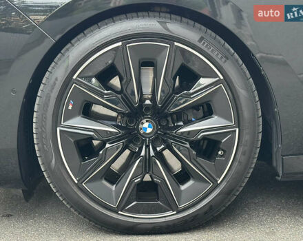 Черный БМВ 7 Серия, объемом двигателя 4.39 л и пробегом 50 тыс. км за 155000 $, фото 34 на Automoto.ua