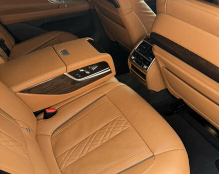 Чорний БМВ 7 Серія, об'ємом двигуна 2.99 л та пробігом 47 тис. км за 84000 $, фото 85 на Automoto.ua