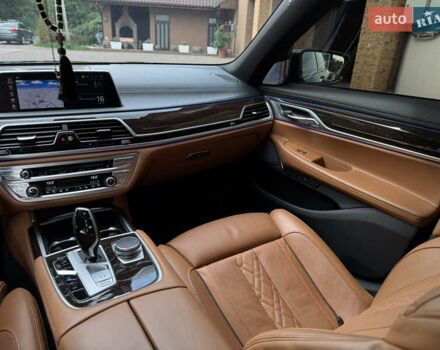 Чорний БМВ 7 Серія, об'ємом двигуна 2.99 л та пробігом 47 тис. км за 84000 $, фото 55 на Automoto.ua