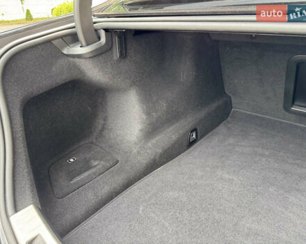 Чорний БМВ 7 Серія, об'ємом двигуна 2.99 л та пробігом 47 тис. км за 84000 $, фото 103 на Automoto.ua