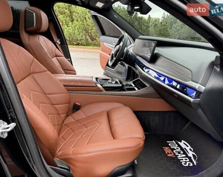 Черный БМВ 7 Серия, объемом двигателя 4.39 л и пробегом 25 тыс. км за 139900 $, фото 33 на Automoto.ua