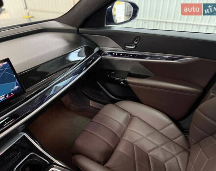 Черный БМВ 7 Серия, объемом двигателя 2.99 л и пробегом 42 тыс. км за 125000 $, фото 20 на Automoto.ua