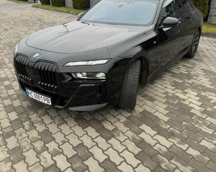 Чорний БМВ 7 Серія, об'ємом двигуна 3 л та пробігом 17 тис. км за 129000 $, фото 2 на Automoto.ua