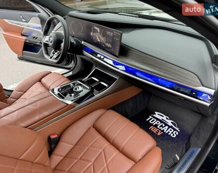 Черный БМВ 7 Серия, объемом двигателя 4.39 л и пробегом 25 тыс. км за 139900 $, фото 38 на Automoto.ua