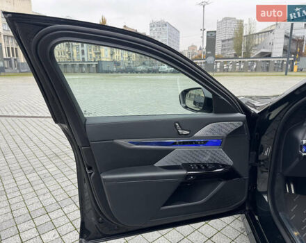 Чорний БМВ 7 Серія, об'ємом двигуна 2.99 л та пробігом 84 тис. км за 115000 $, фото 11 на Automoto.ua