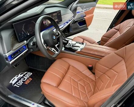 Черный БМВ 7 Серия, объемом двигателя 4.39 л и пробегом 25 тыс. км за 139900 $, фото 65 на Automoto.ua