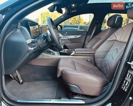 Черный БМВ 7 Серия, объемом двигателя 2.99 л и пробегом 9 тыс. км за 131500 $, фото 24 на Automoto.ua