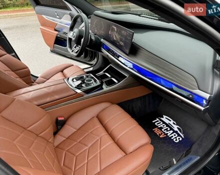 Черный БМВ 7 Серия, объемом двигателя 4.39 л и пробегом 25 тыс. км за 139900 $, фото 37 на Automoto.ua