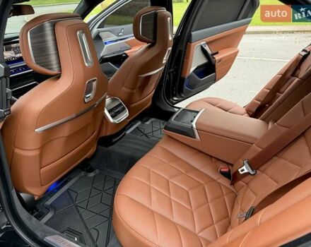 Черный БМВ 7 Серия, объемом двигателя 4.39 л и пробегом 25 тыс. км за 139900 $, фото 60 на Automoto.ua