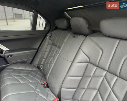 Чорний БМВ 7 Серія, об'ємом двигуна 2.99 л та пробігом 84 тис. км за 115000 $, фото 30 на Automoto.ua