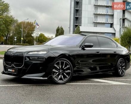 Черный БМВ 7 Серия, объемом двигателя 4.39 л и пробегом 25 тыс. км за 139900 $, фото 5 на Automoto.ua