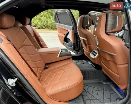 Черный БМВ 7 Серия, объемом двигателя 4.39 л и пробегом 25 тыс. км за 139900 $, фото 47 на Automoto.ua