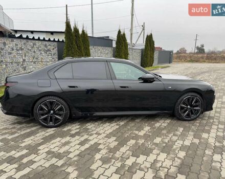 Чорний БМВ 7 Серія, об'ємом двигуна 3 л та пробігом 17 тис. км за 129000 $, фото 7 на Automoto.ua