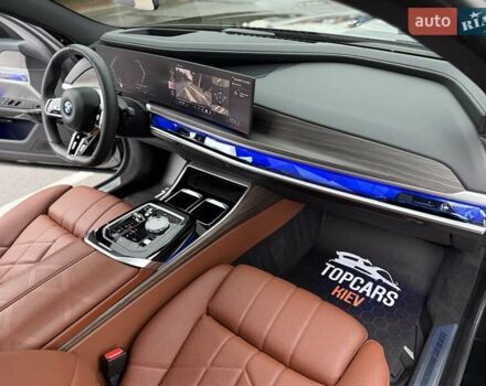Черный БМВ 7 Серия, объемом двигателя 4.39 л и пробегом 25 тыс. км за 139900 $, фото 39 на Automoto.ua