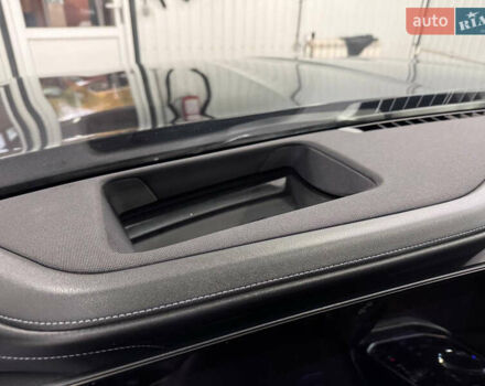 Черный БМВ 7 Серия, объемом двигателя 2.99 л и пробегом 42 тыс. км за 125000 $, фото 18 на Automoto.ua