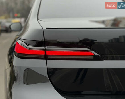 Чорний БМВ 7 Серія, об'ємом двигуна 2.99 л та пробігом 60 тис. км за 124999 $, фото 14 на Automoto.ua